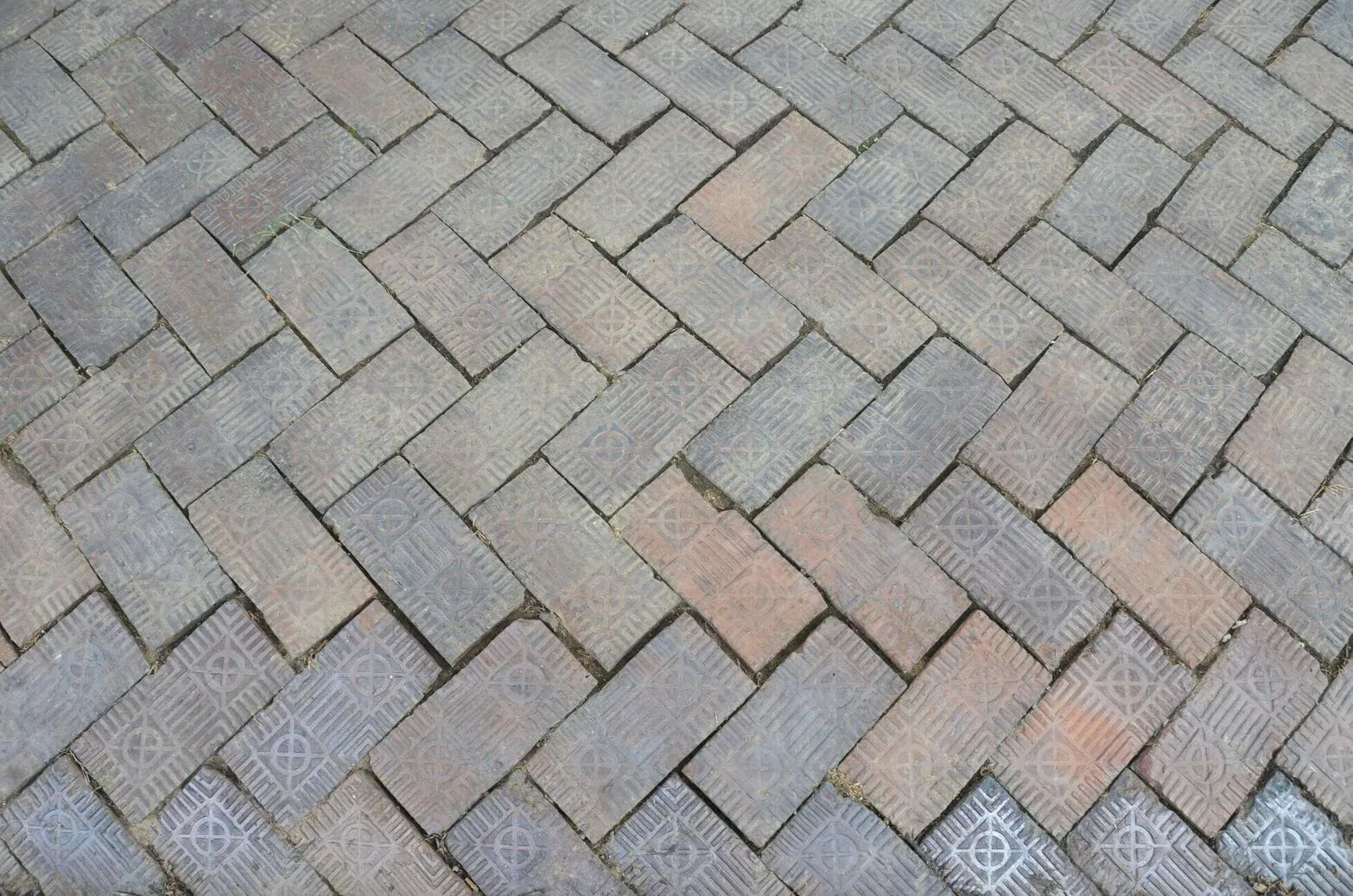 Comment entretenir les pavés ?